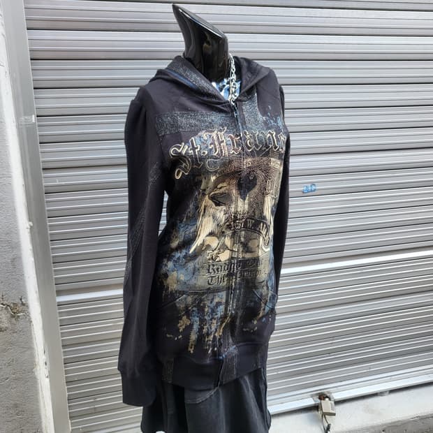 LIBERTALIA Hooded zip-up  