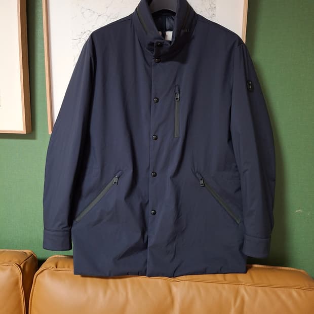 몽클레어 경량 패딩 자켓