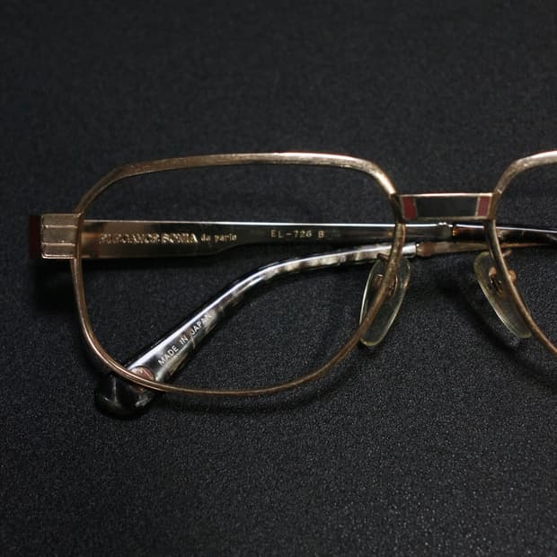 ELEGANCE SONIA 금테 안경 made in Japan