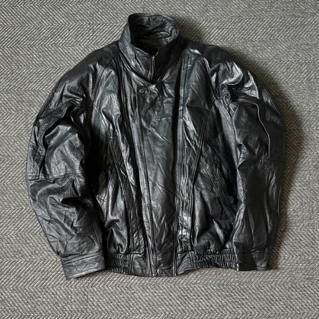 90s 4U 블랙 레이어드 패널 빈티지 소가죽 자켓 (105-110)