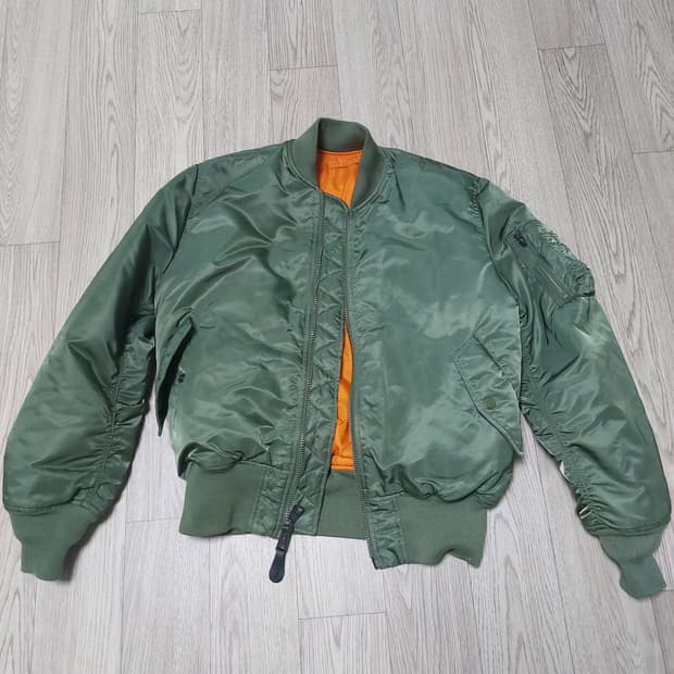 알파인더스트리 ma-1 세이지그린 M