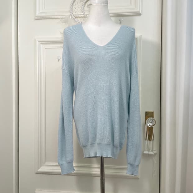 mint blue feminine v-neck knit top 