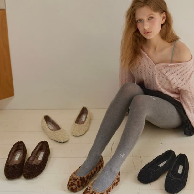 마크모크 앙뉴 퍼 플랫 블랙 230 새상품