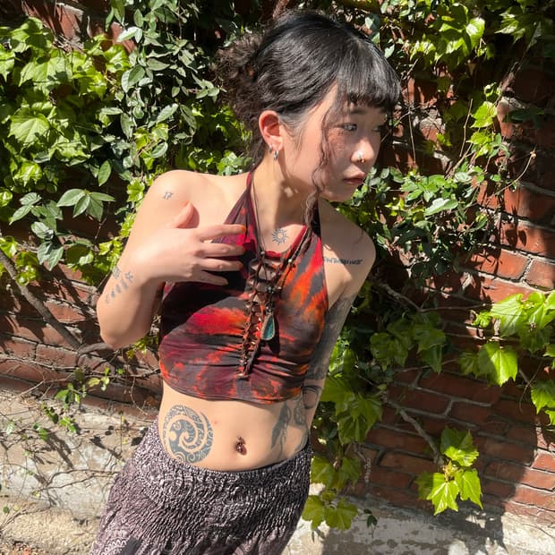 타이다이 트임 홀터넥