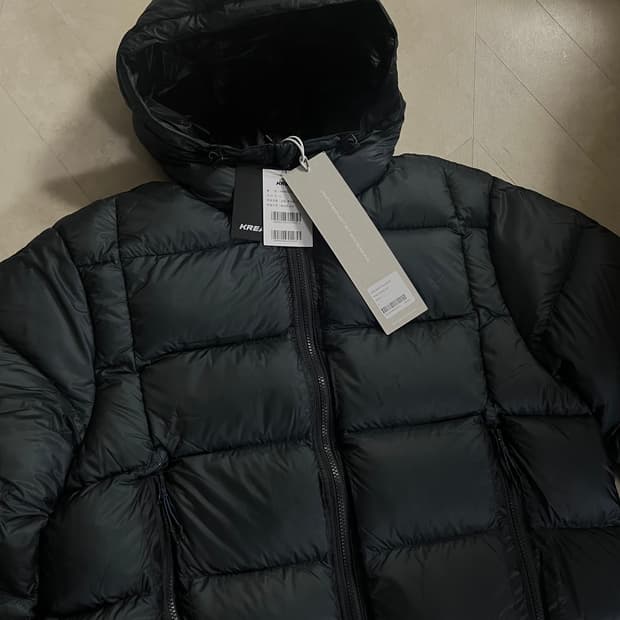 새상품(L)언어펙티드 24FW LS 후드 다운 점퍼 네이비