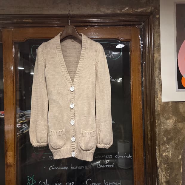 버버리 핸드메이드 니트