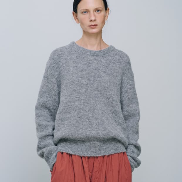 sienne(시엔느) 프리미엄 알파카 블렌드 크루넥 니트