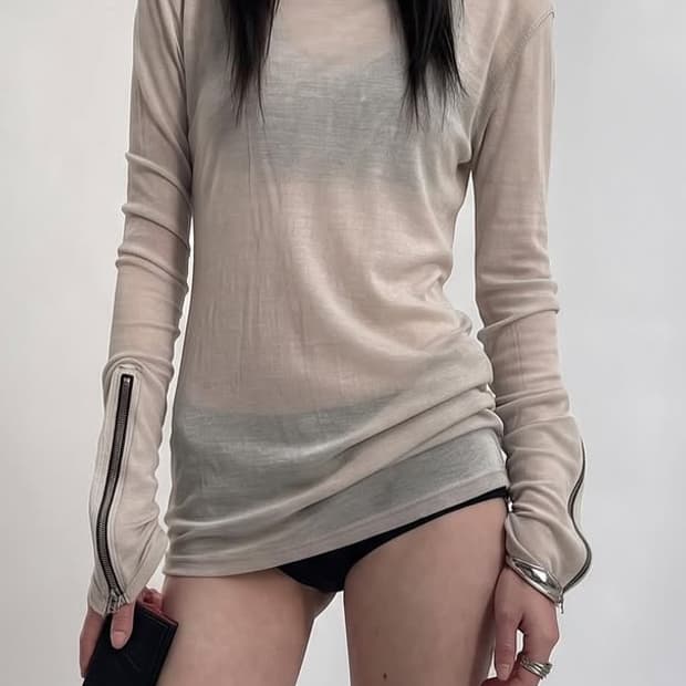 shakingmyhead zipper long sleeve beige
