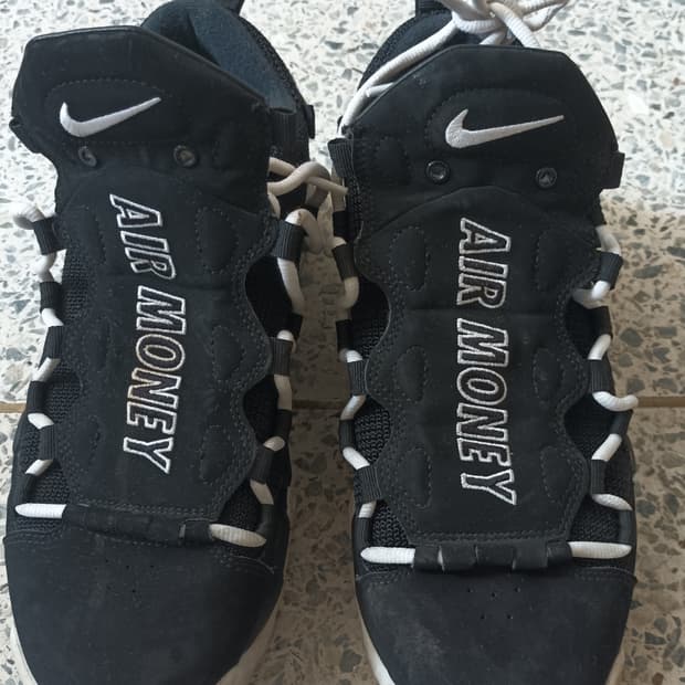 나이키 에어 머니 블랙 260 팝니다