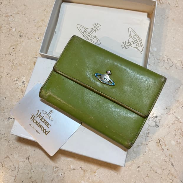 비비안웨스트 빈티지 올리브 카드지갑🫒🫒