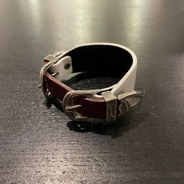 토가 웨스턴 팔찌