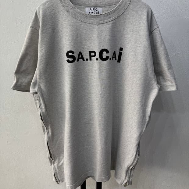 정품) A.P.C. 아페쎄 x 사카이 콜라보 남성 반팔티 L