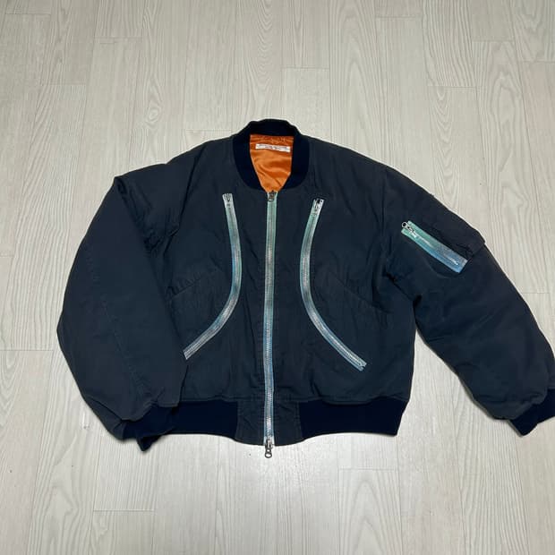 [M] 더뮤지엄비지터 ma-1 항공점퍼 다크네이비