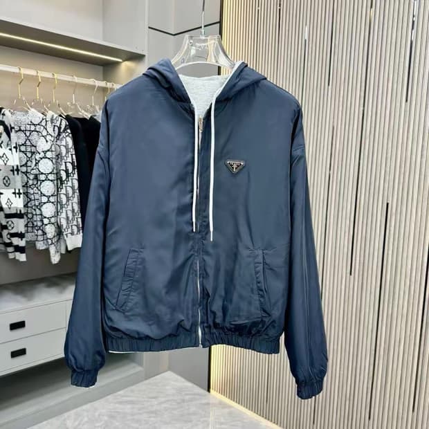 새상품 / 양면후드집업 / 약 105 사이즈 오버핏