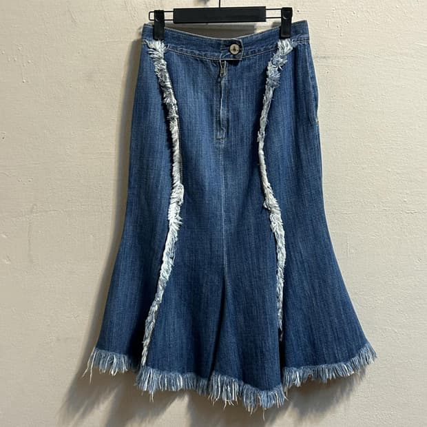 비비안 웨스트우드 앵글로매니아 컷오프 데님 머메이드 스커트