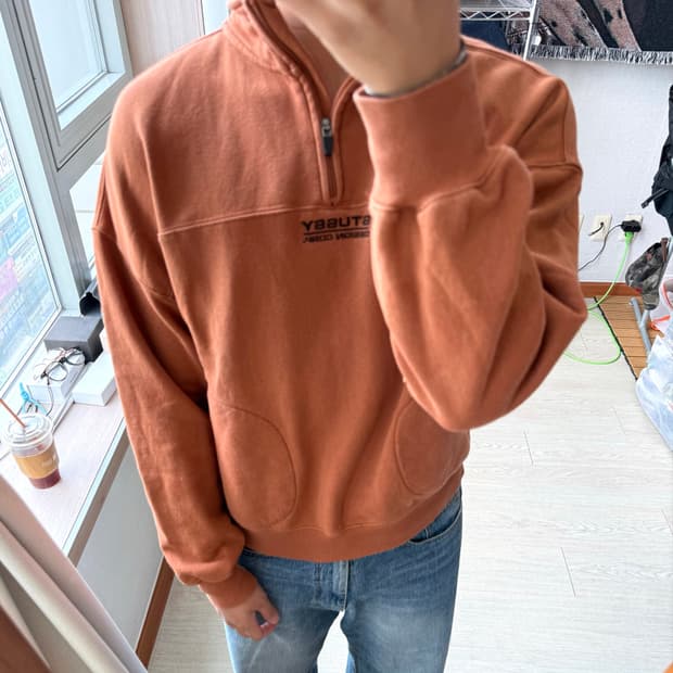 스투시 하프집업 맨투맨