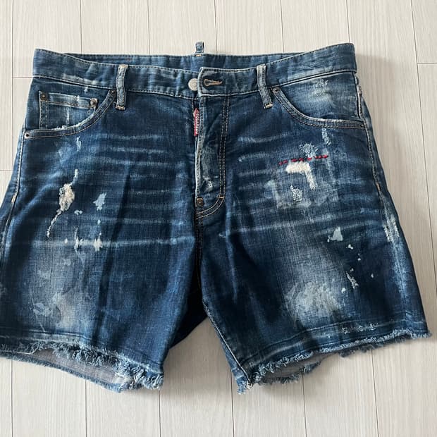 50사이즈 디스퀘어드 디퀘반바지