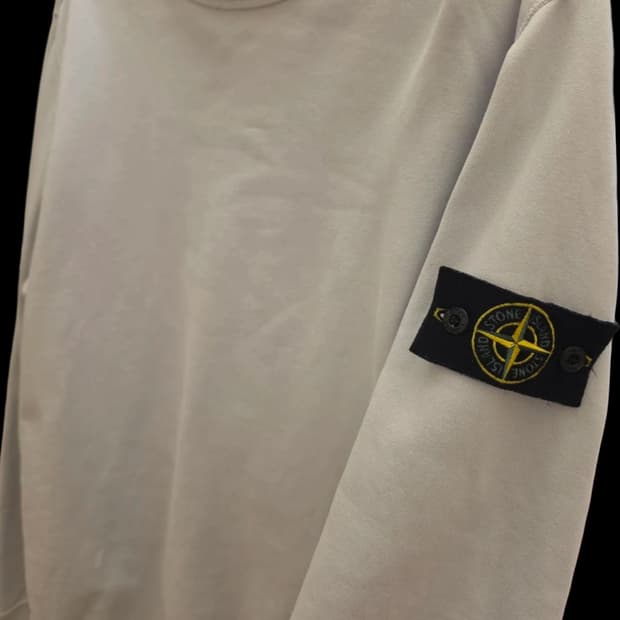 스톤아일랜드 맨투맨