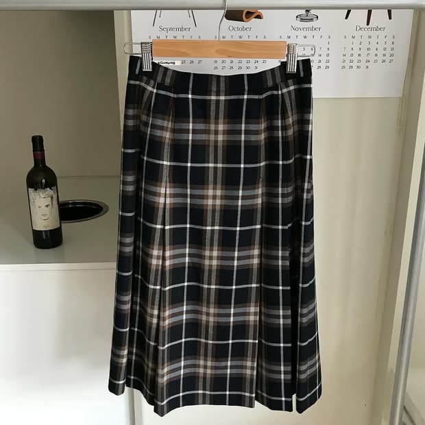 버버리 체크 미디 스커트 치마