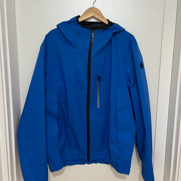 몽클레어 바람막이