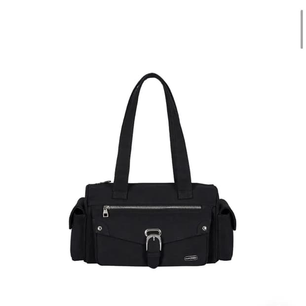 일리고 에센셜 포켓백 블랙