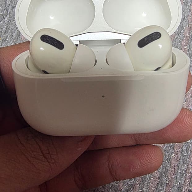 에어팟프로1(8핀)