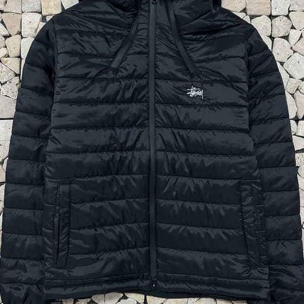 스투시 블랙 경량패딩