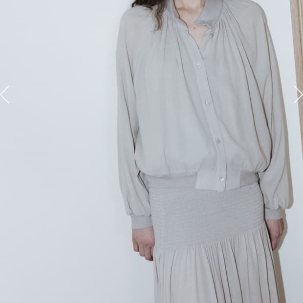 Monoha high neck blouse 