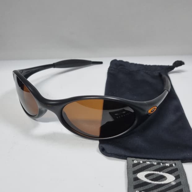 오클리 뉴 아이자켓 블랙 새렌즈