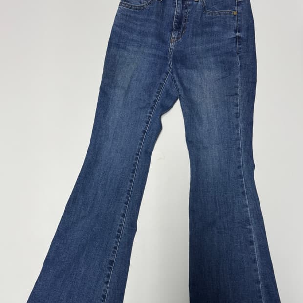 여성 게스 Guess 부츠컷 워싱 데님팬츠 25.9인치