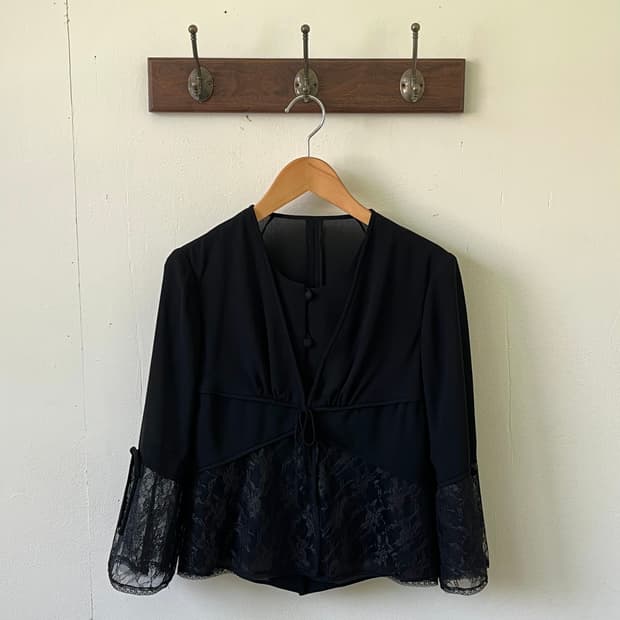 LIUMA 블랙 레이스 가디건