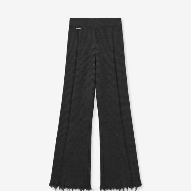 포르테나 RIBBED DISTRESSED WOOL KNIT PANTS