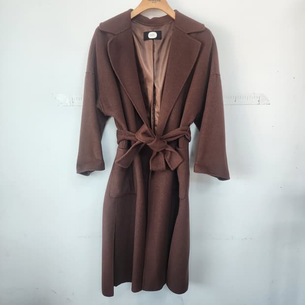 듀엘 브라운 벨트 롱 코트