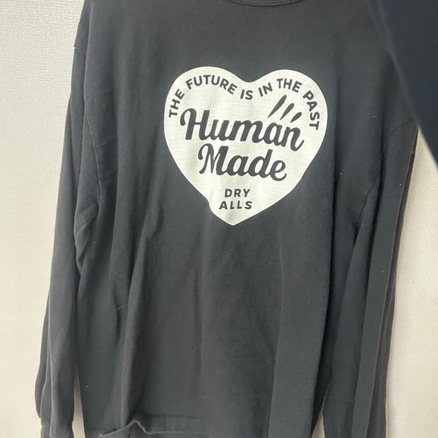 휴먼메이드 롱슬리브 판매합니다