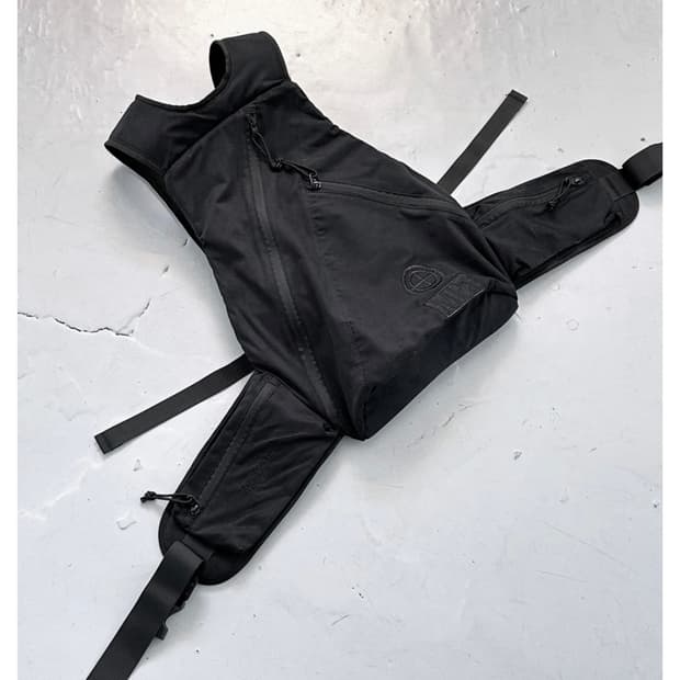 플라스틱 프로덕트 MPa CHEST BELT BAG (BLACK)