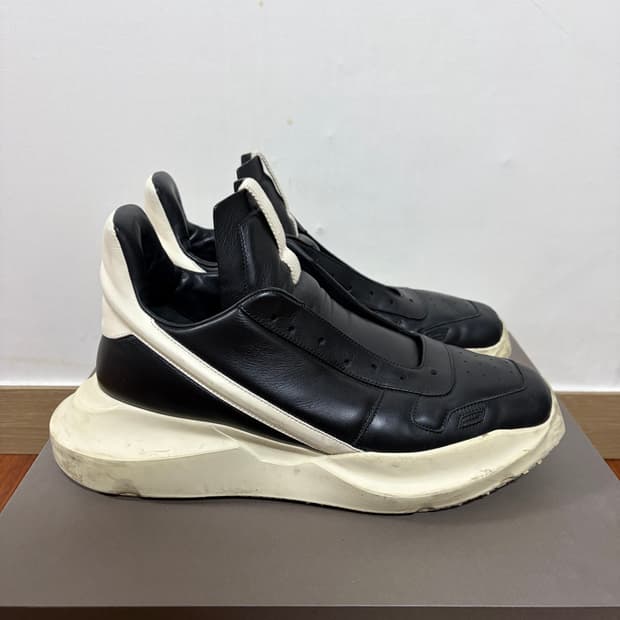 릭오웬스 게스 러너 43