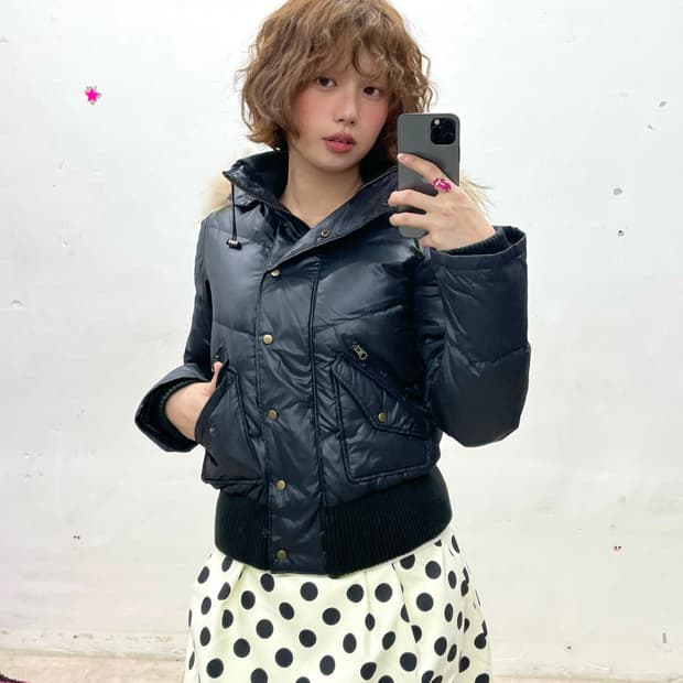 Glossy black cropped padded coat 