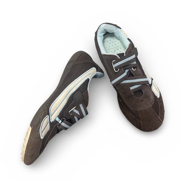 La Gear Suede Sneakers