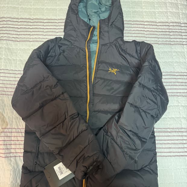 아크테릭스 토륨 다크매직 m