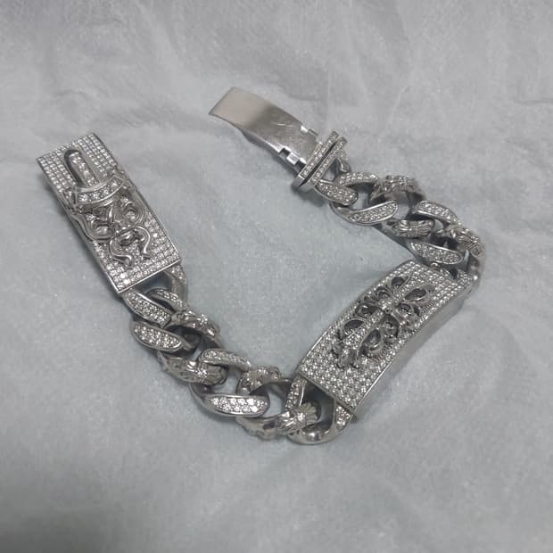 크롬하츠 모이사 풀 파베 제작팔찌 팝니다