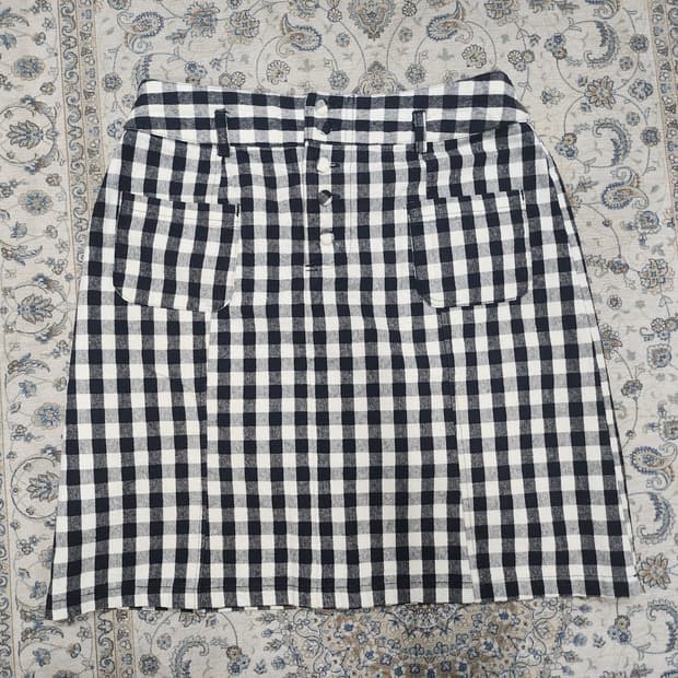 어스뮤직 앤 콜로지 깅엄 체크 스커트 (26-29)