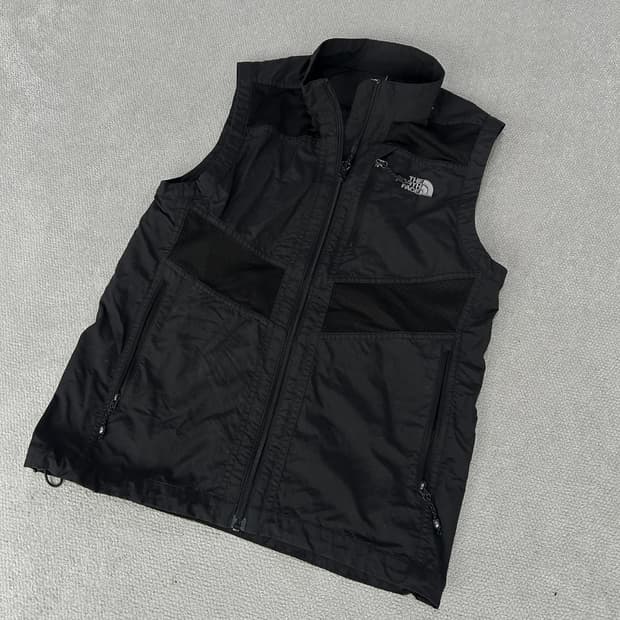 노스페이스 블랙 조끼 