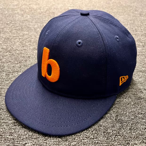 발란사 X 뉴에라 b캡 네이비/오렌지 7 5/8