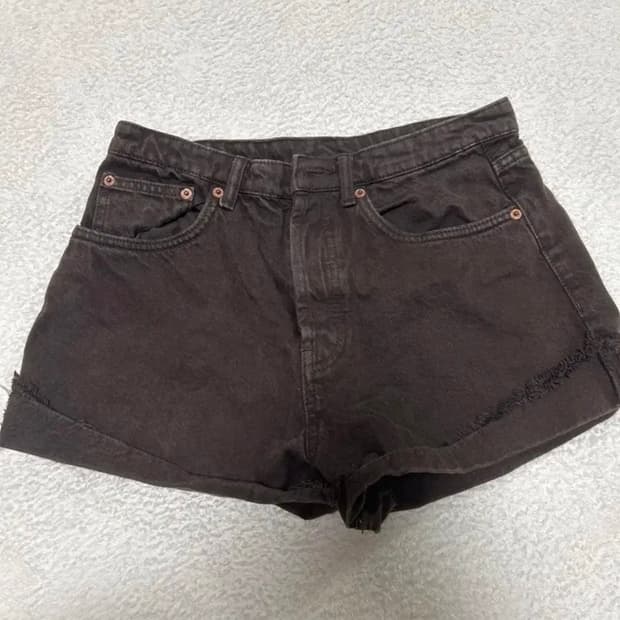 자라 숏팬츠