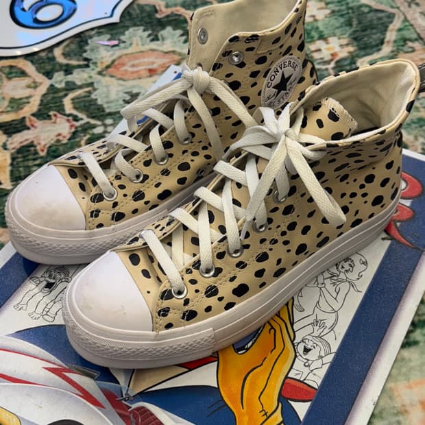 컨버스 척테일러 올스타
Converse

Converse Run Star