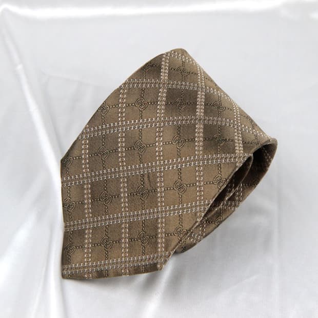 구찌 9.5cm A등급 GG로고 이태리 남자 명품넥타이