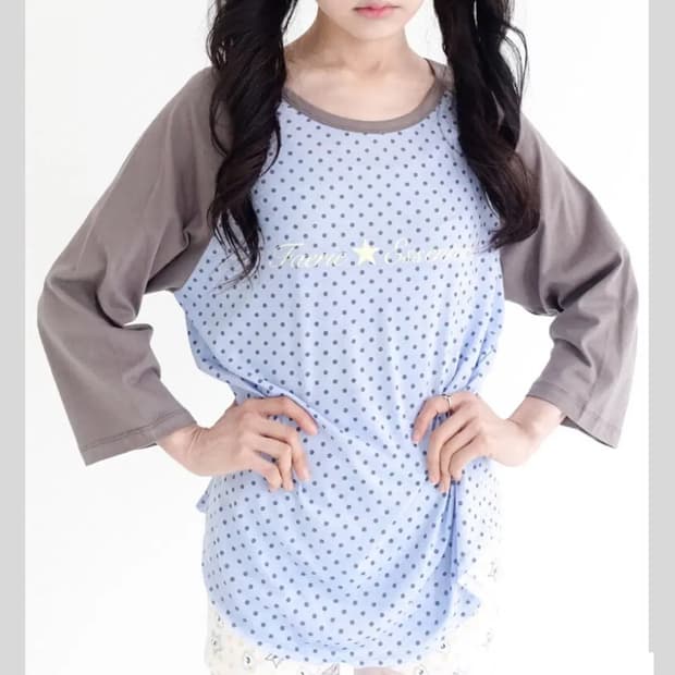샵페어리 dot raglan sleeve top