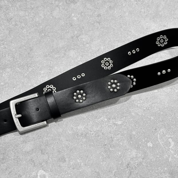 Oribell 데이지 플라워 스터드 이탈리아 소가죽 웨스턴 벨트