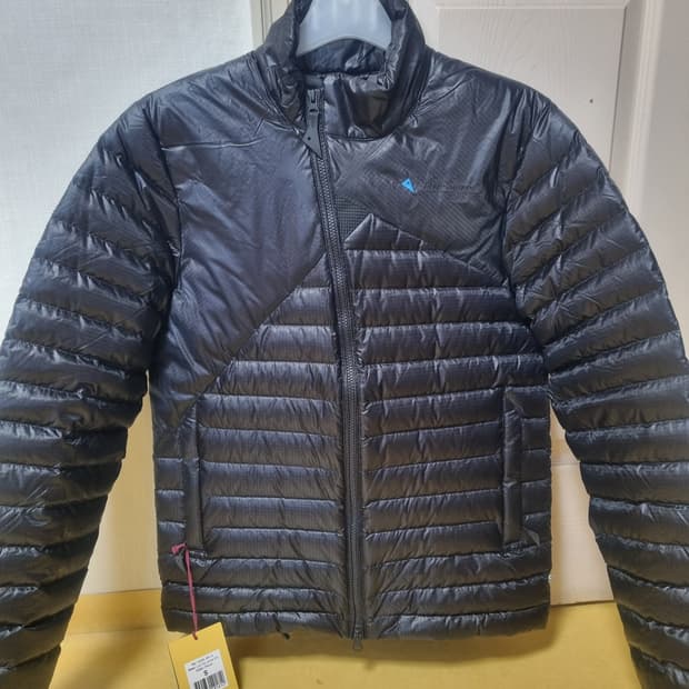 클라터뮤젠 로프트 자켓 레이븐 s사이즈 새상품