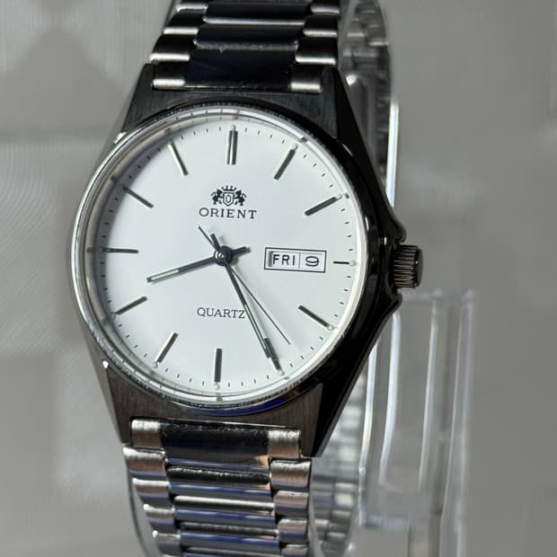 오리엔트 (Orient) 데이데이트 쿼츠 손목시계